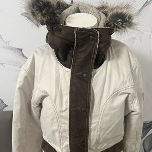 KUHL Jacket
Born in the Mountains